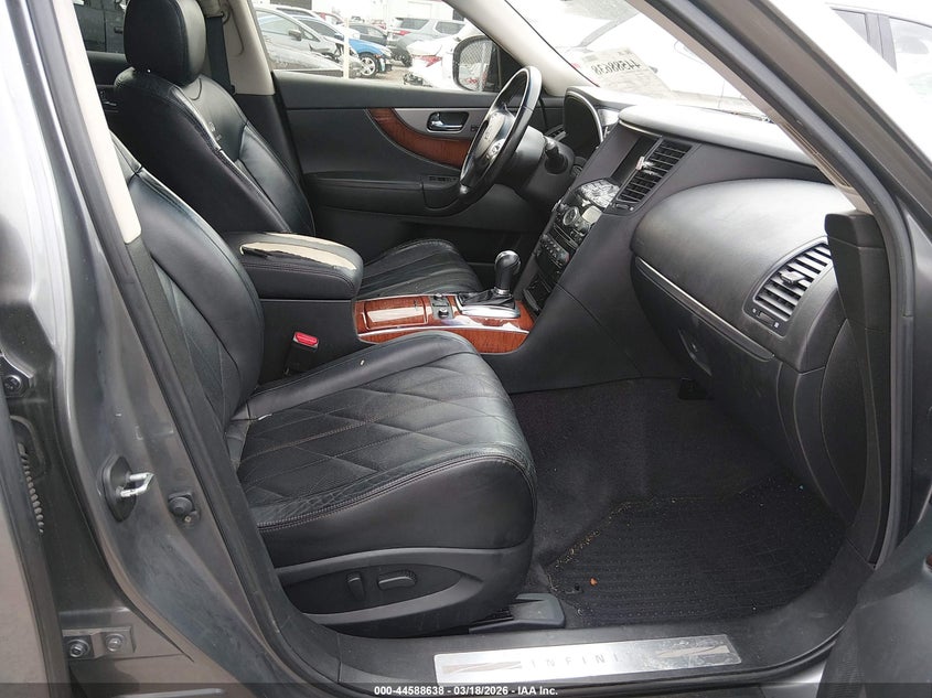 2012 Infiniti Fx35