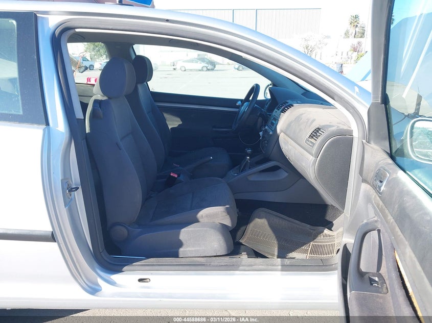 2008 Volkswagen Rabbit S