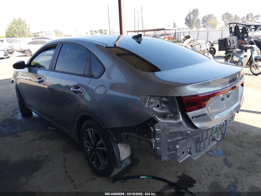 Vin: 3kpf24ad7re725757, lot: 45085600, kia forte lxs 20243