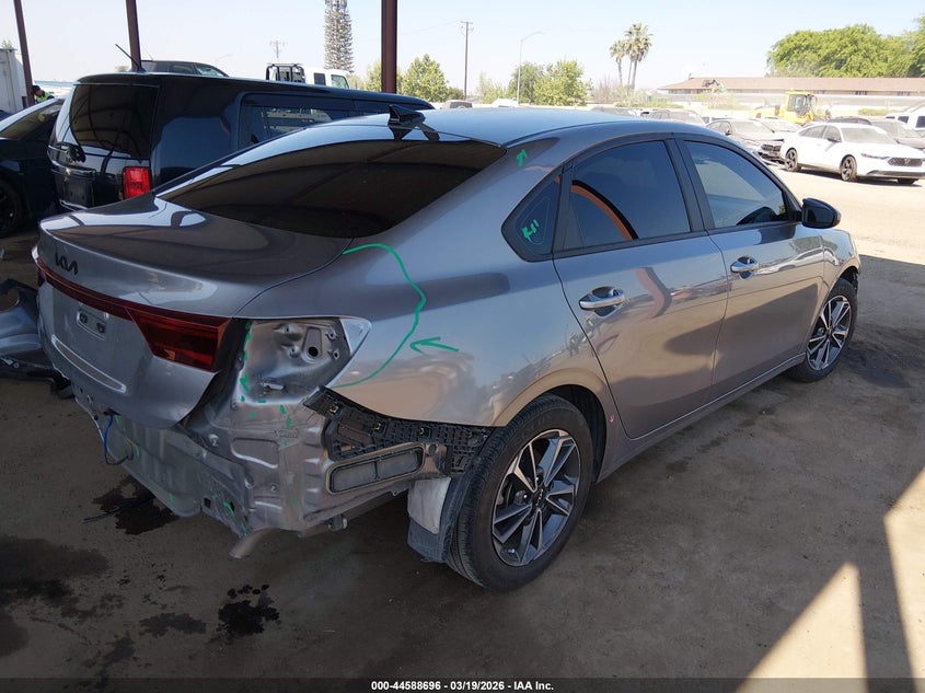 Vin: 3kpf24ad7re725757, lot: 45085600, kia forte lxs 20244