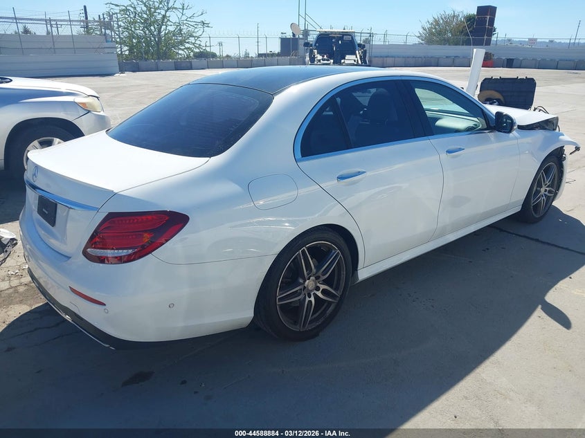 2017 Mercedes-Benz E 300