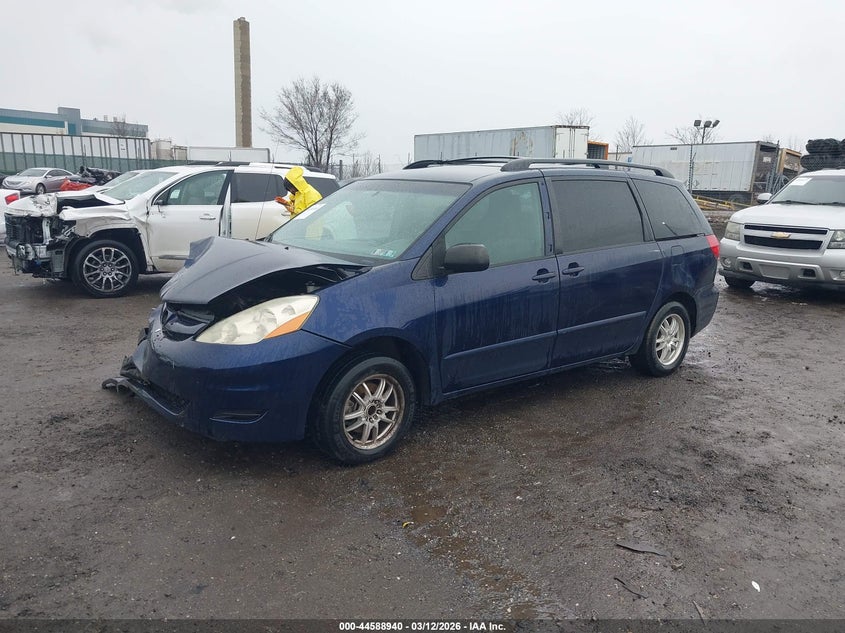 2006 Toyota Sienna Le