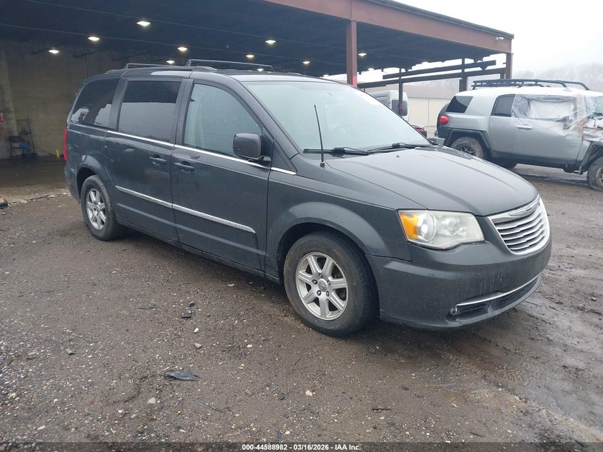 2012 Chrysler Town & Country Touring