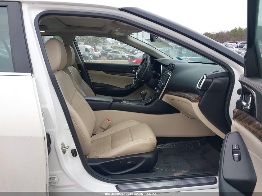 2017 Nissan Maxima 3.5 Platinum