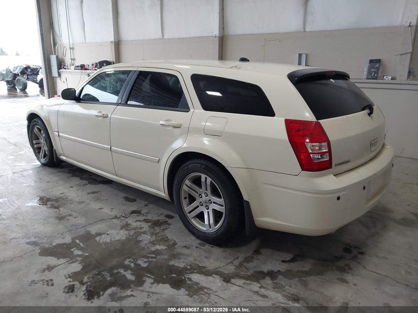 2005 Dodge Magnum Rt