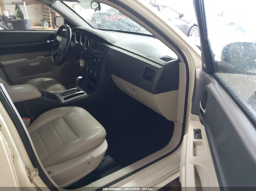 2005 Dodge Magnum Rt