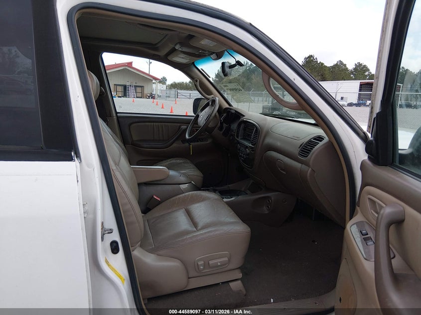 2004 Toyota Sequoia Limited V8