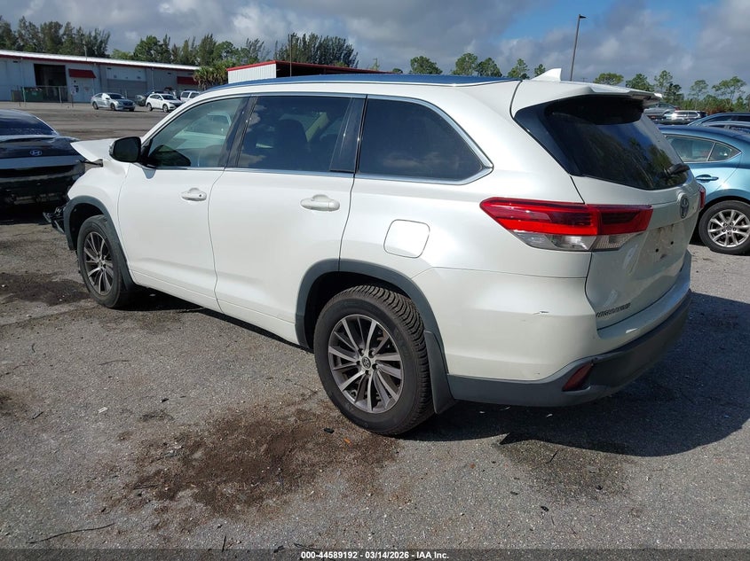 2017 Toyota Highlander Xle