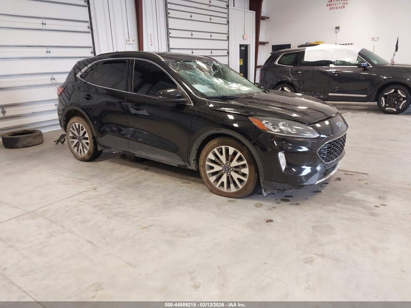 2020 Ford Escape Titanium