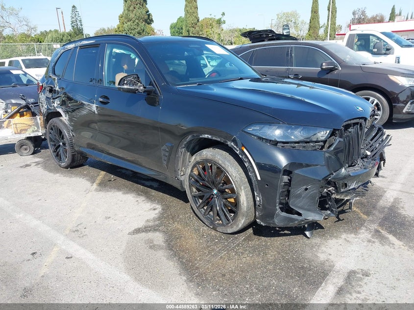 2024 BMW X5 xDrive40I