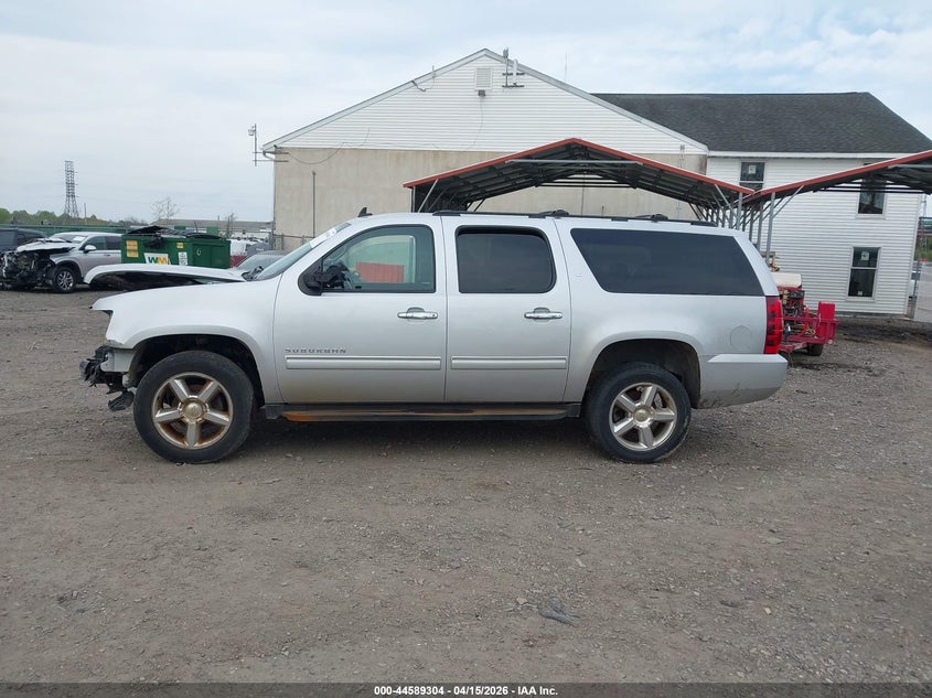 2013 Chevrolet Suburban 1500 Lt VIN: 1GNSKJE78DR361399 Lot: 44589304