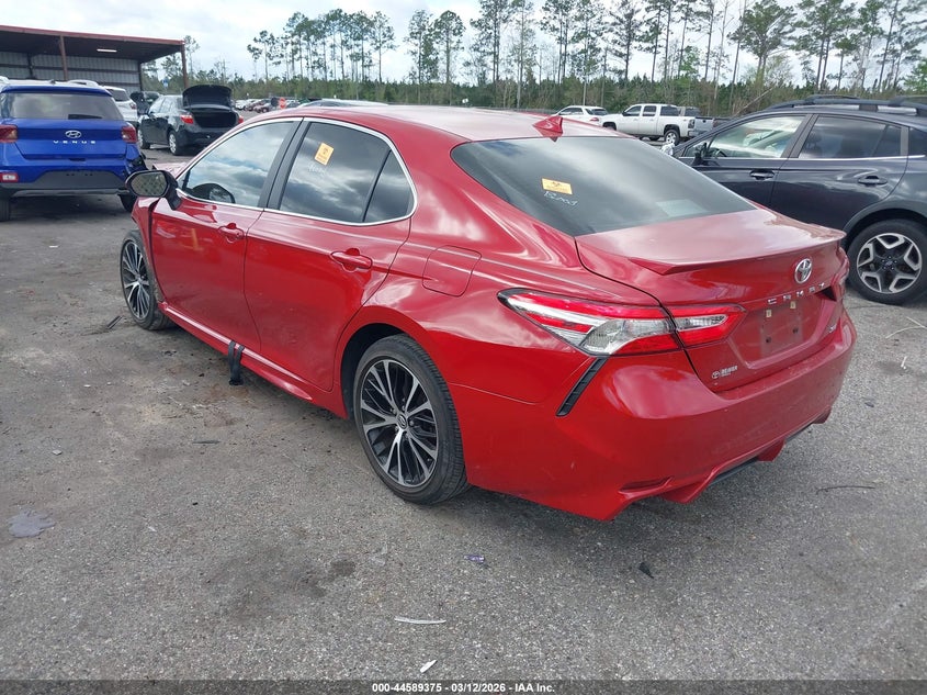 2020 Toyota Camry Se