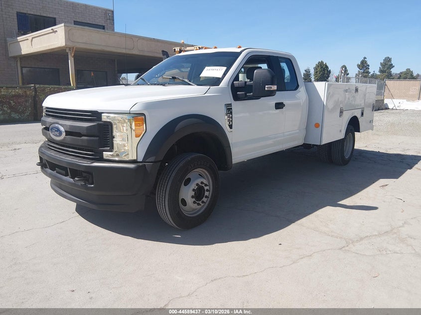 2017 Ford F-550 Chassis Xl/Xlt