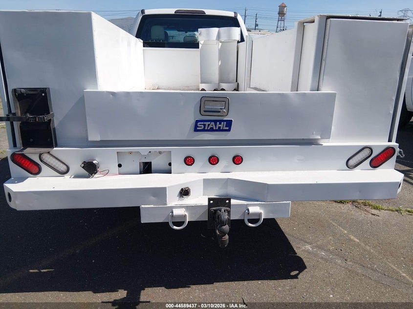 2017 Ford F-550 Chassis Xl/Xlt VIN: 1FD0X5HYXHED21548 Lot: 44589437
