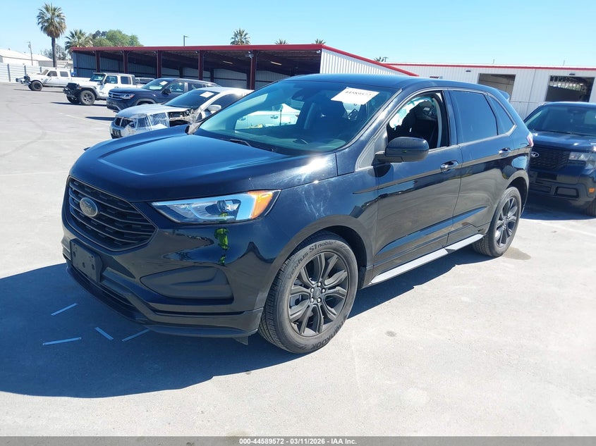 2022 Ford Edge Se