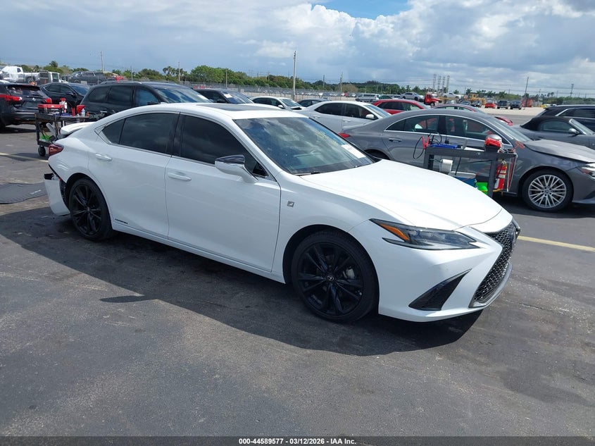 2022 Lexus Es 300H F Sport