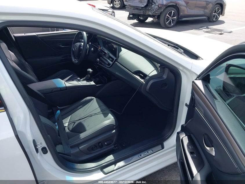 2022 Lexus Es 300H F Sport