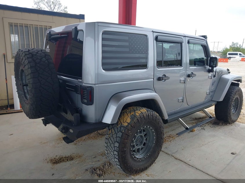 2016 Jeep Wrangler Unlimited Sahara