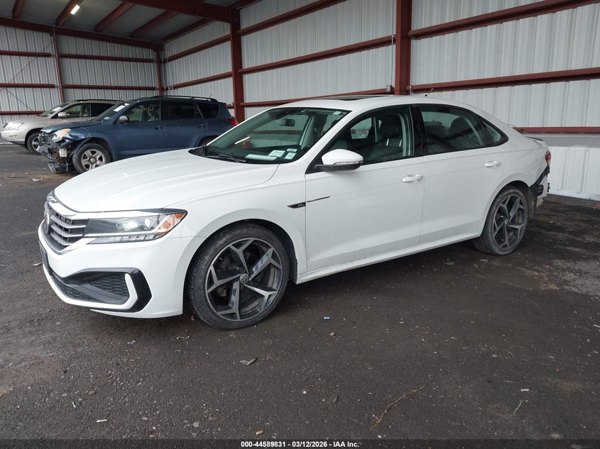 2020 Volkswagen Passat 2.0T R-Line