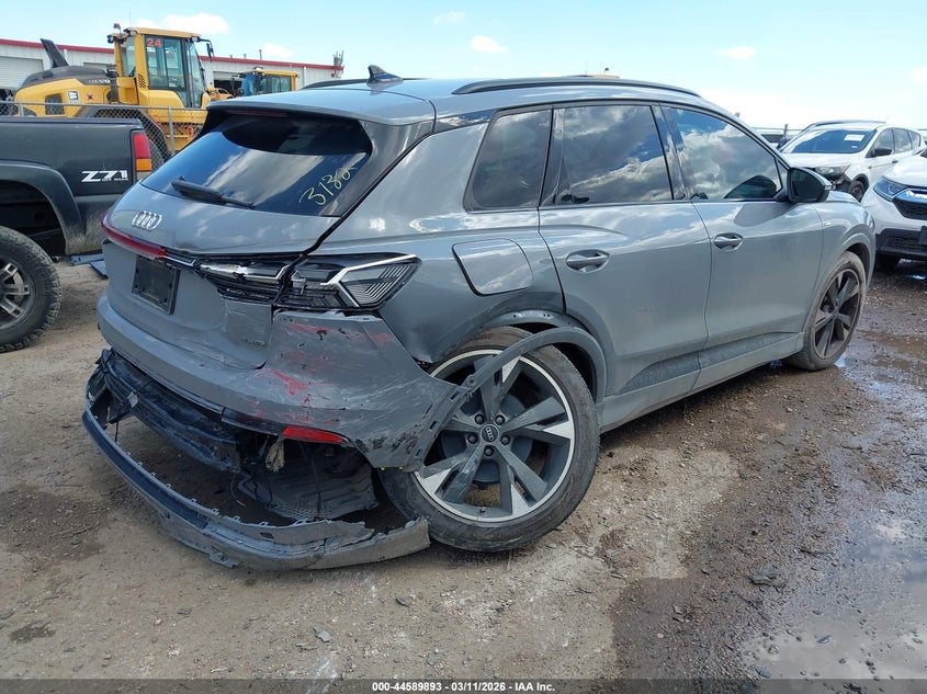 Vin: wa1kubfz4rp063132, lot: 45086797, audi q4 e-tron premium 55 quattro 20244