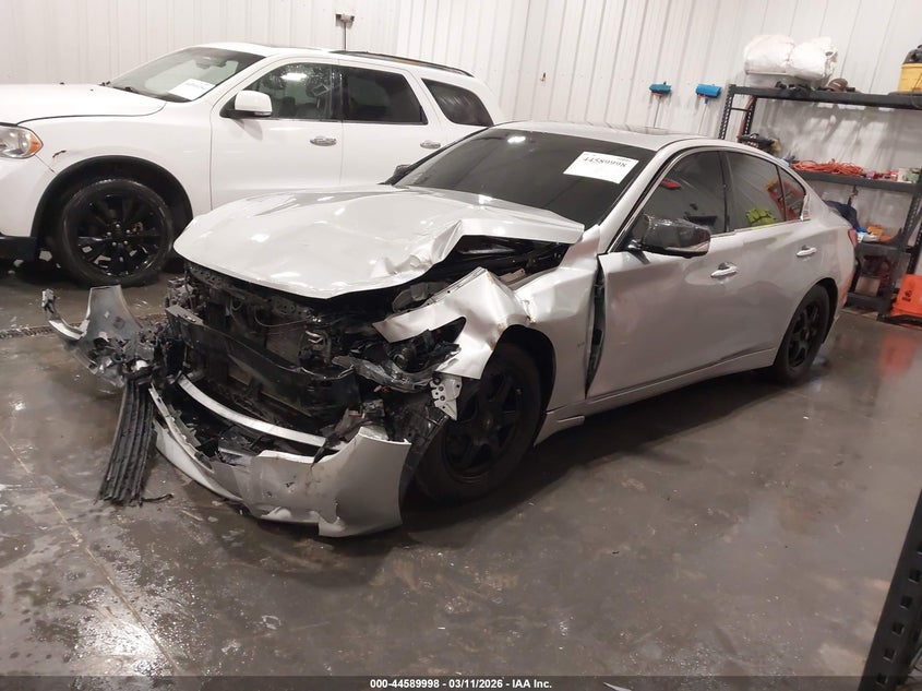 2014 Infiniti Q50 Premium