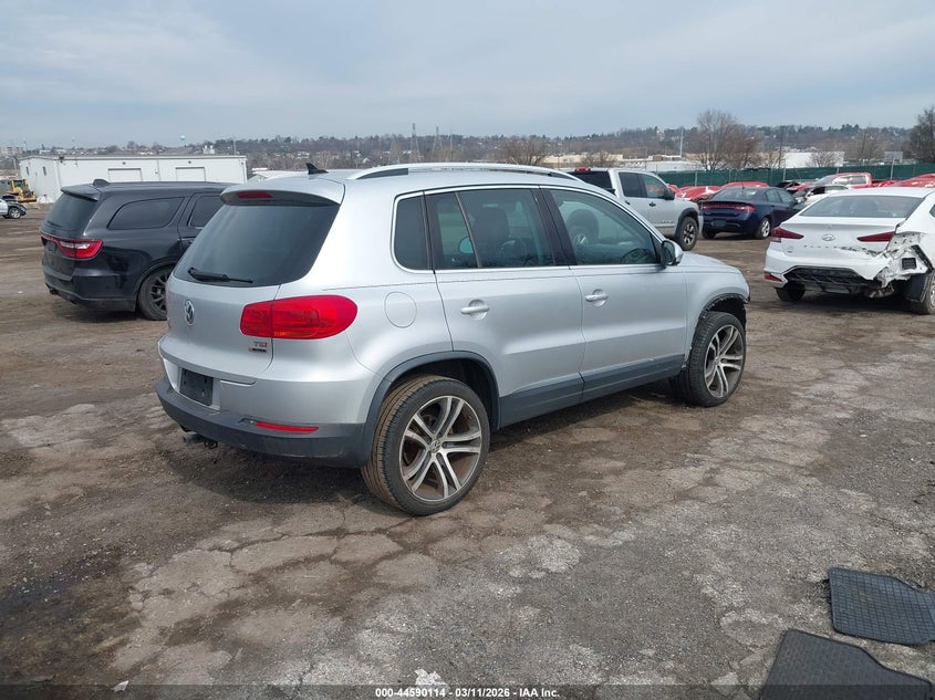 2017 Volkswagen Tiguan 2.0T Sel