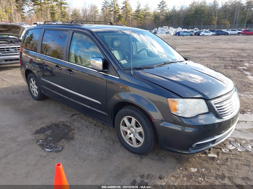 2011 Chrysler Town & Country Touring-L