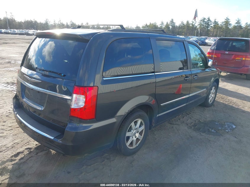 2011 Chrysler Town & Country Touring-L