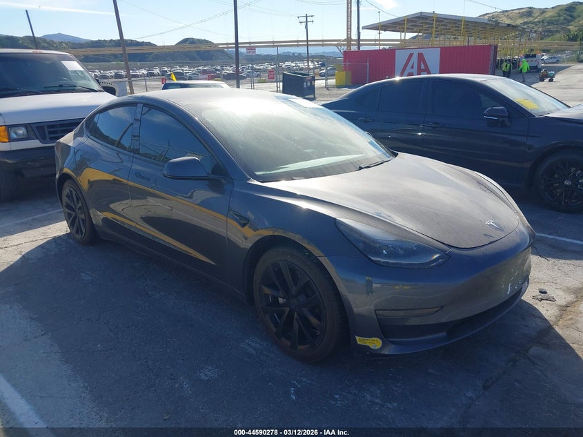 2021 TESLA MODEL 3 STANDARD RANGE PLUS REAR-WHEEL DRIVE