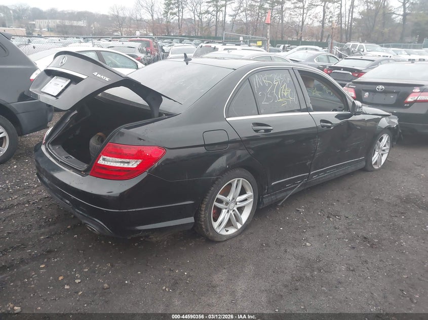 2013 Mercedes-Benz C 300 Sport 4Matic