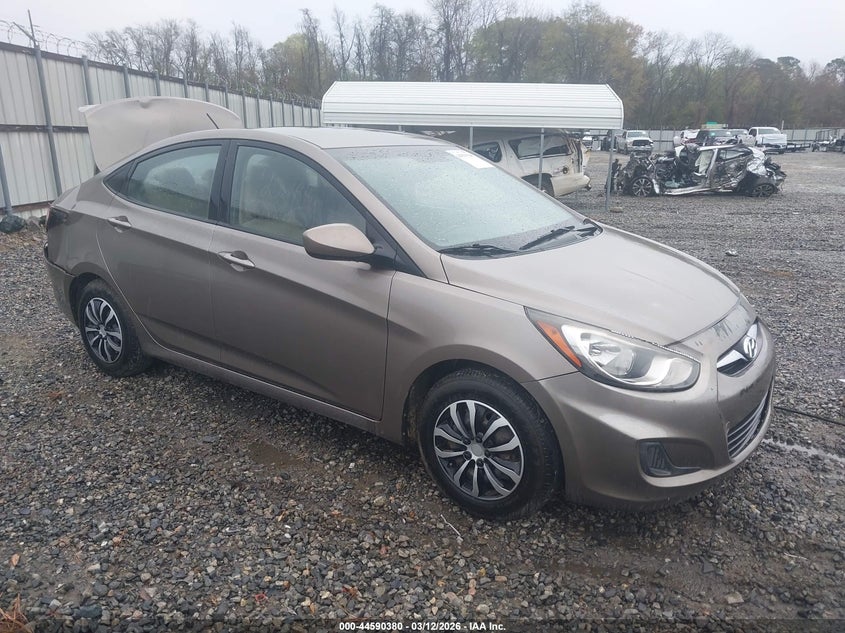 2013 Hyundai Accent Gls
