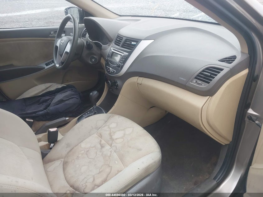 2013 Hyundai Accent Gls