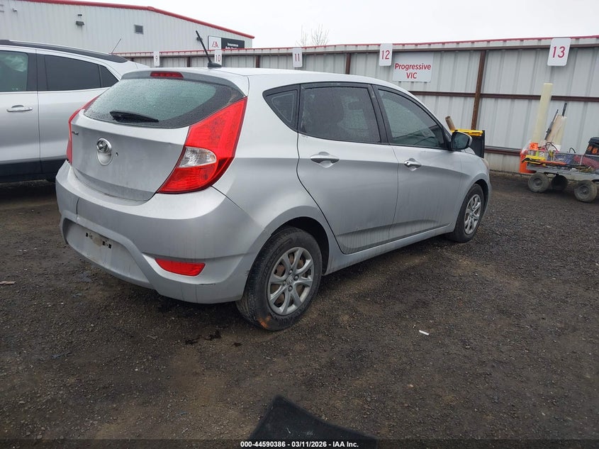 2012 Hyundai Accent Gs