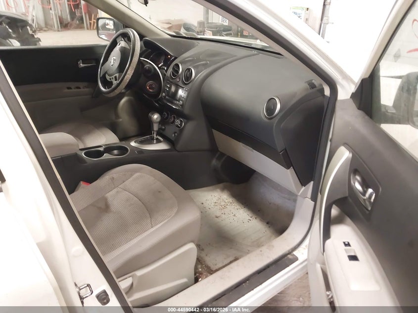 2013 Nissan Rogue Sv