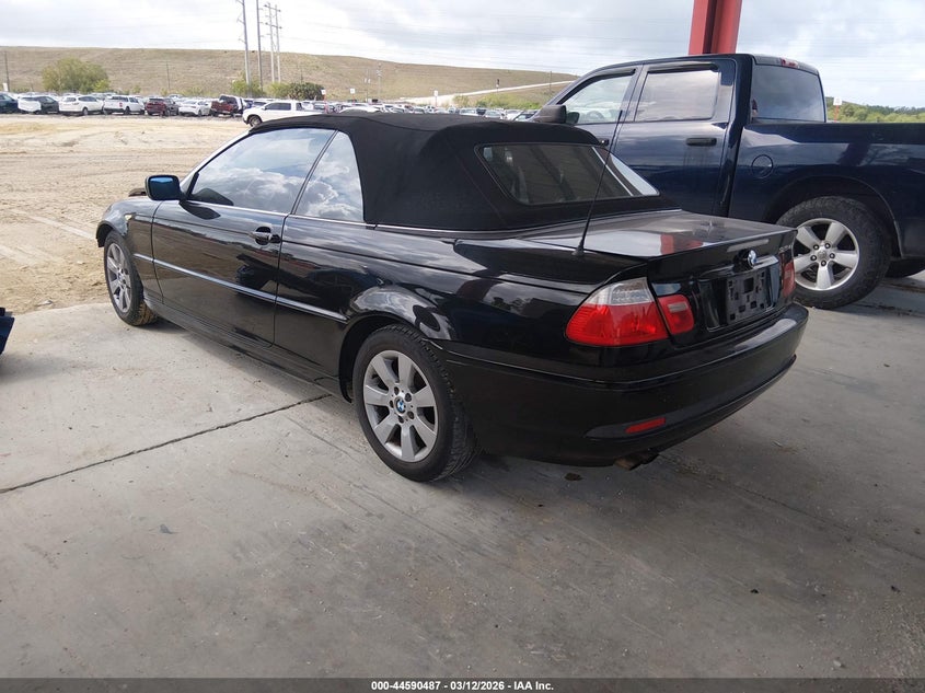 2005 BMW 325Ci