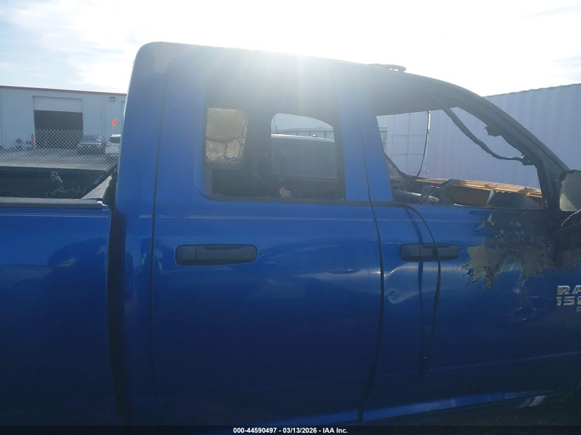 2019 RAM 1500 CLASSIC auction photo 8