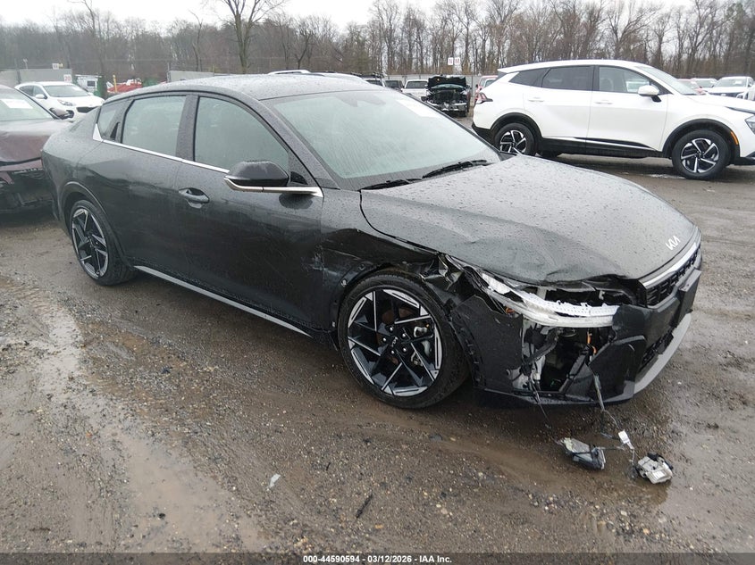 2025 KIA K4 GT-LINE