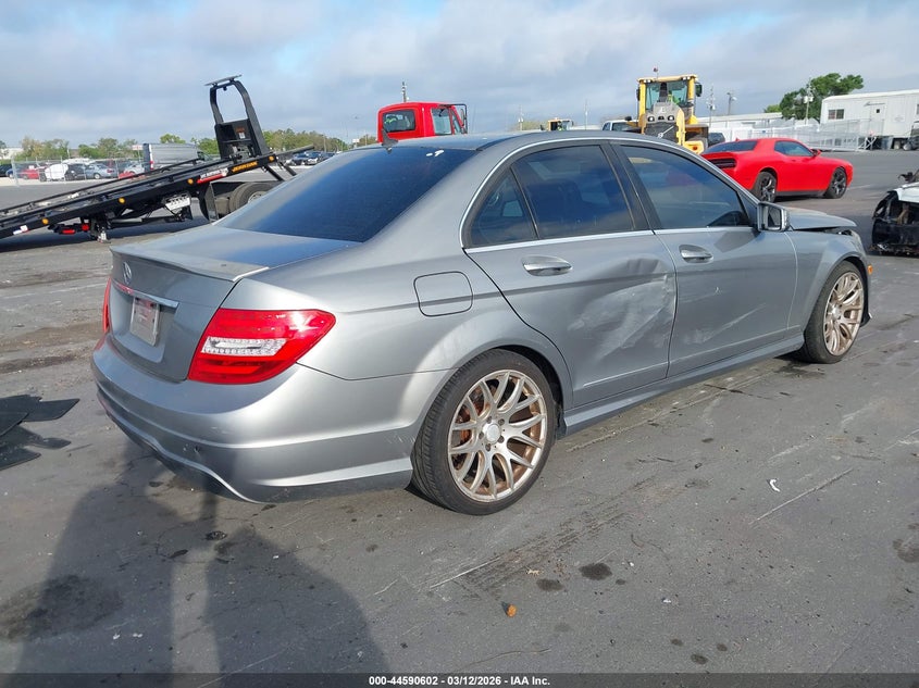 2014 Mercedes-Benz C 250 Sport
