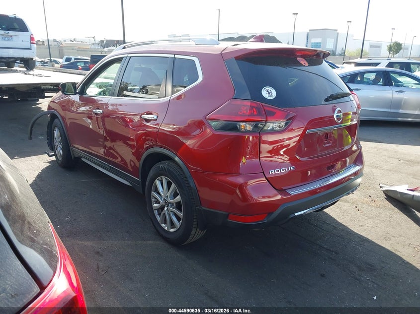 2018 Nissan Rogue Sv