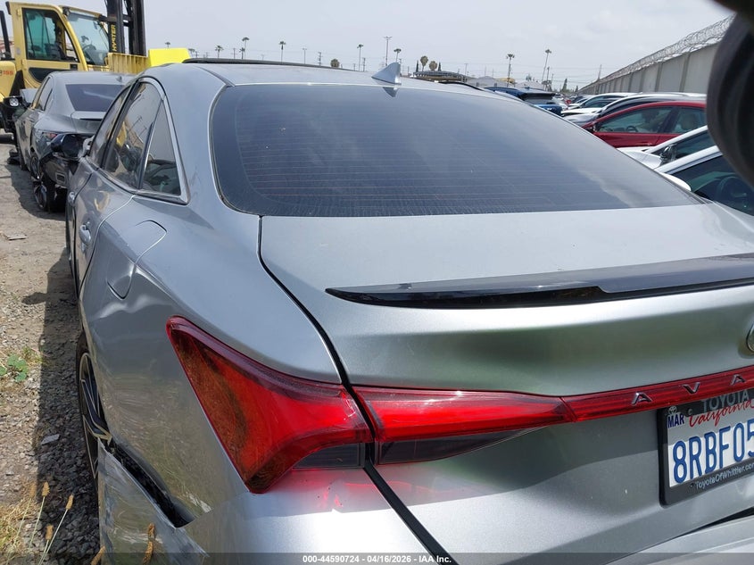 2019 Toyota Avalon Xse