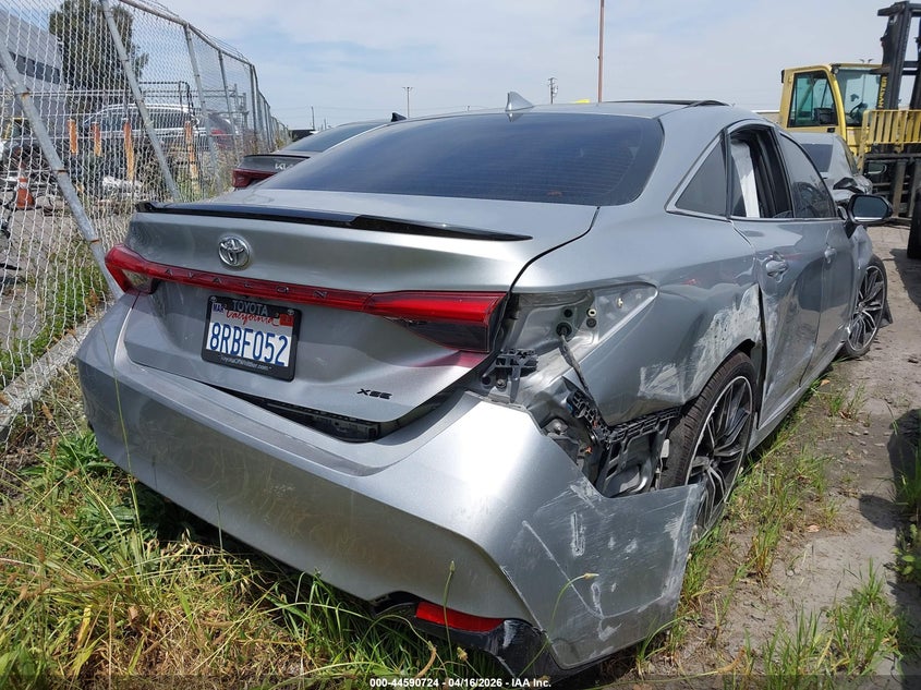 2019 Toyota Avalon Xse