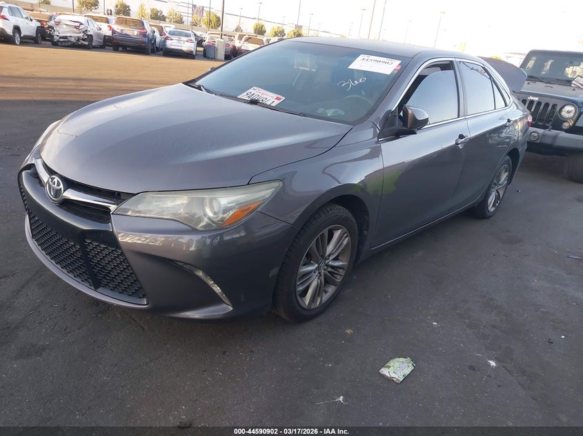 2016 Toyota Camry Se