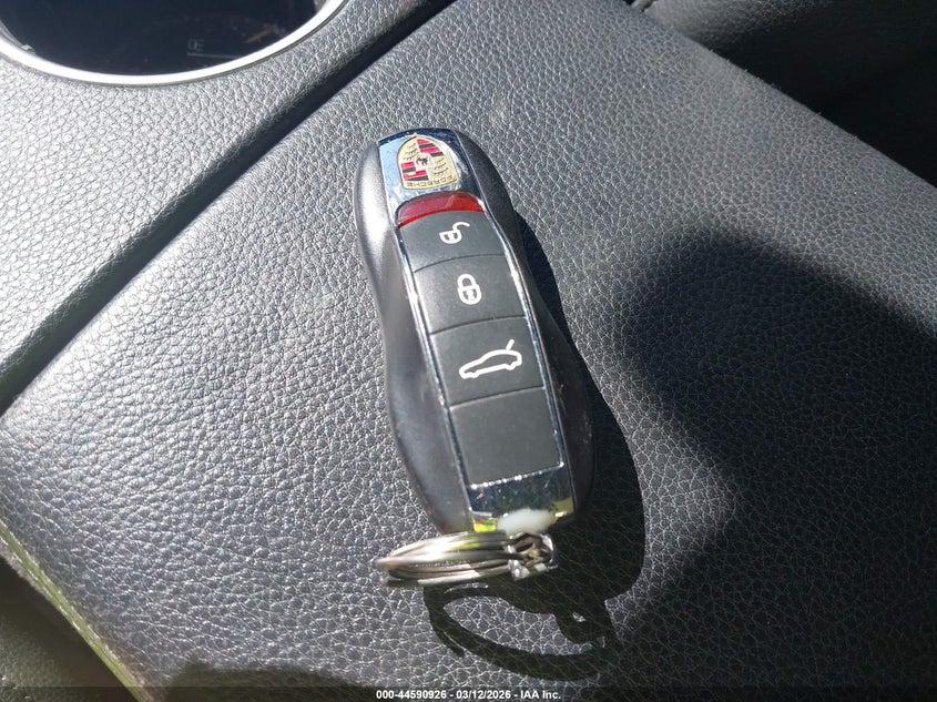 2014 Porsche Panamera 4 VIN: WP0AA2A74EL007581 Lot: 44590926