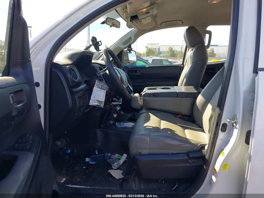 2015 Toyota Tundra Sr 5.7L V8