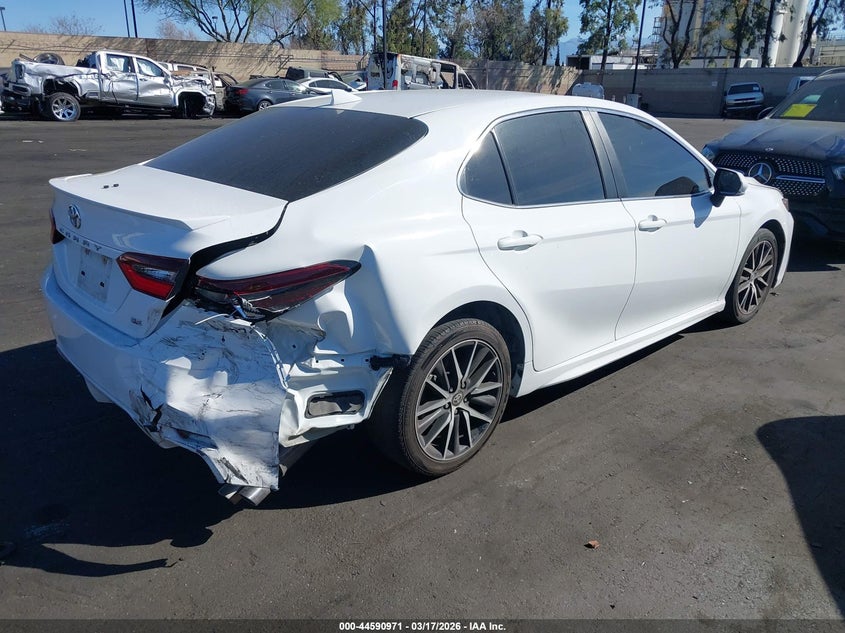 2023 Toyota Camry Se