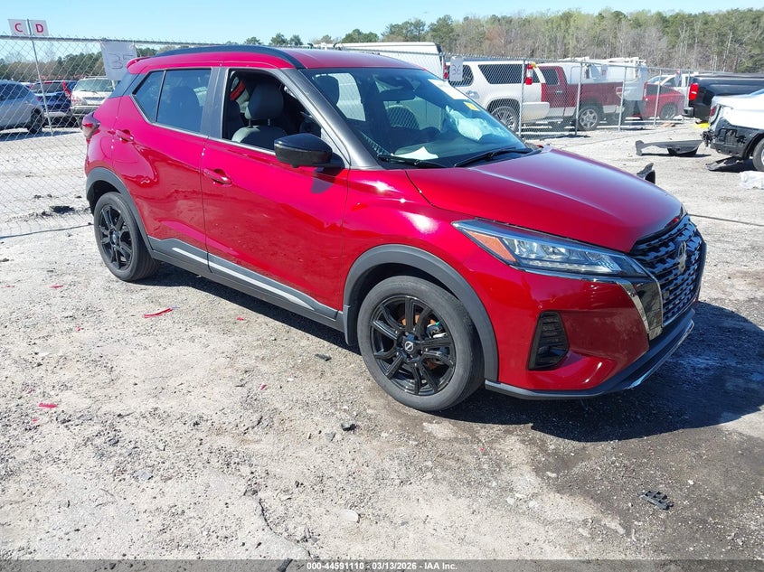 2023 Nissan Kicks Sr Xtronic Cvt