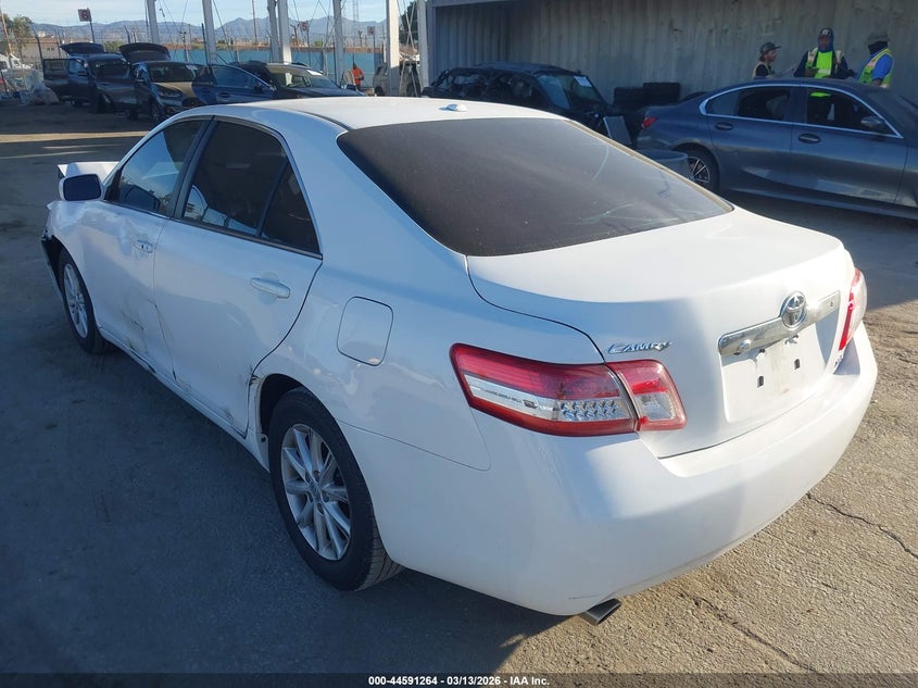2011 Toyota Camry Xle V6