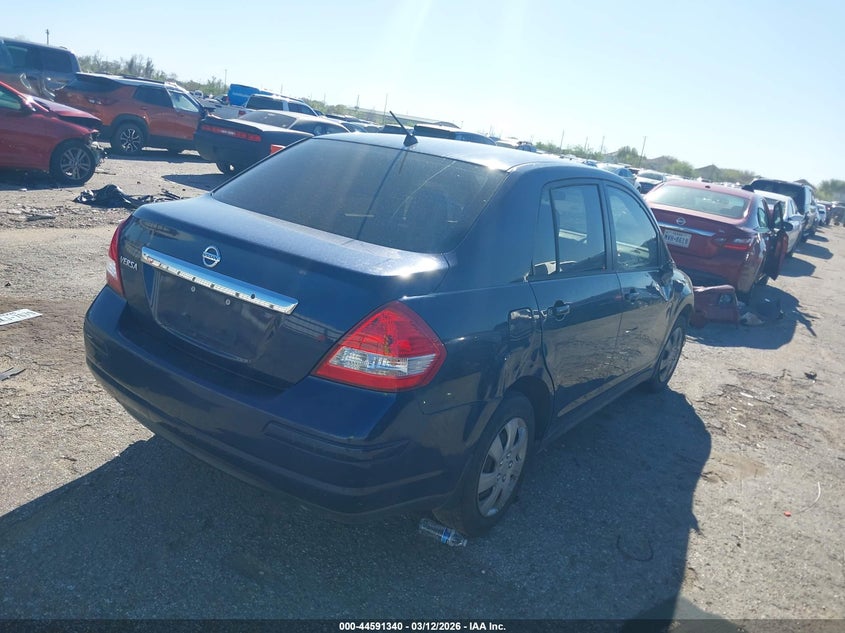 2009 Nissan Versa 1.8S