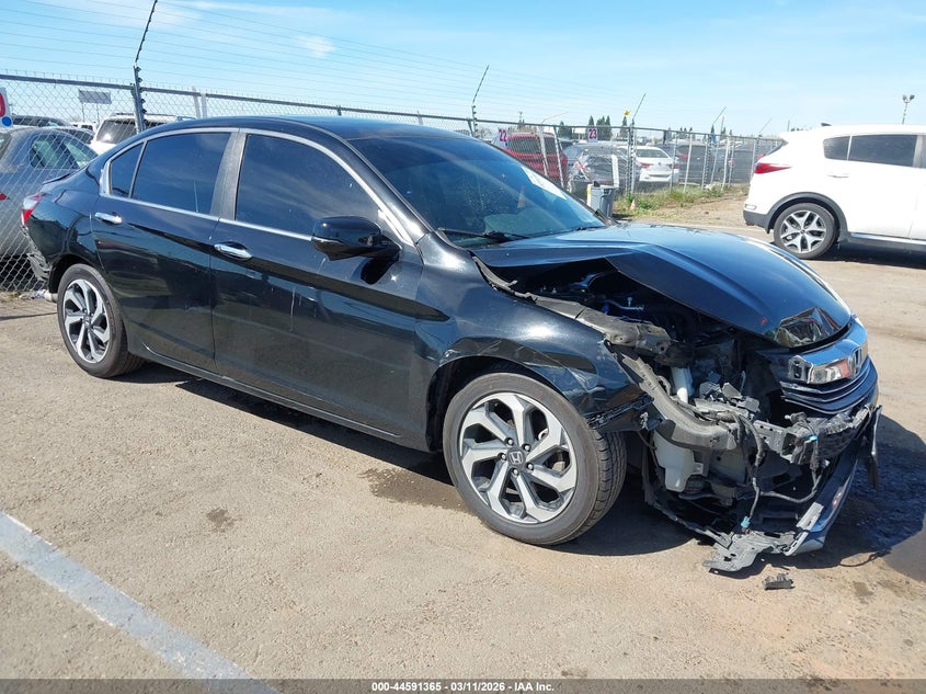 2017 HONDA ACCORD EX