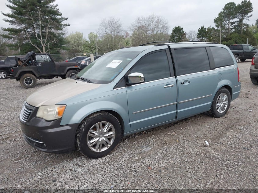 2008 Chrysler Town & Country Limited